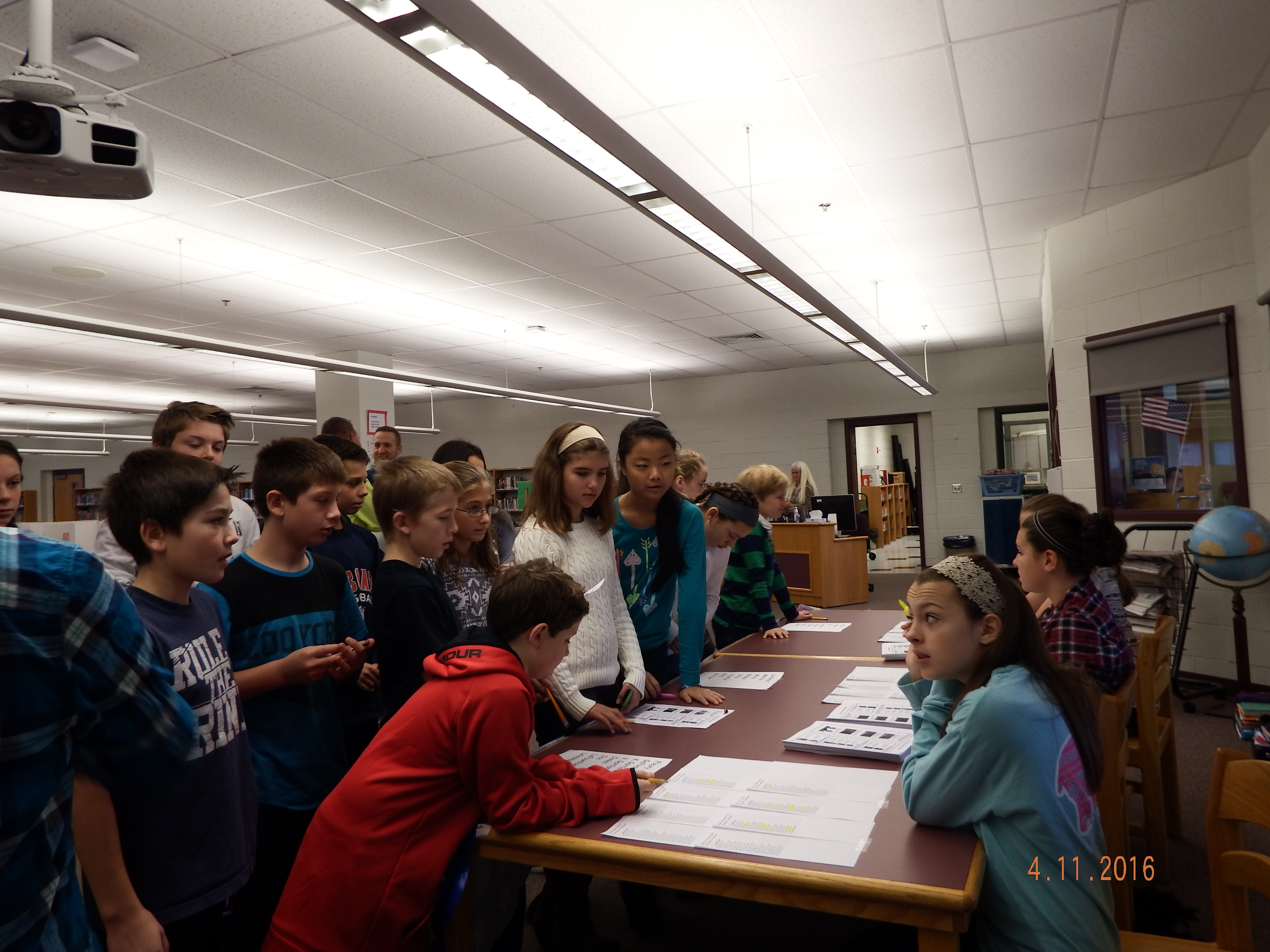 Kids Vote in Mock Election David R. Cawley Middle School